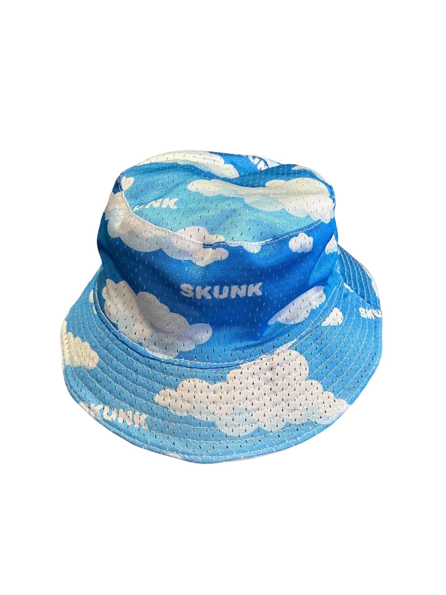 Skunk Cloud Reversible Bucket hat